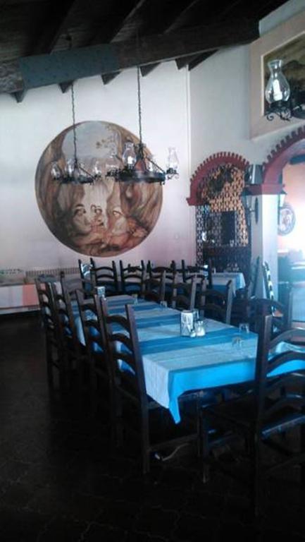 Hotel Parador Santa Cruz كريل المظهر الخارجي الصورة
