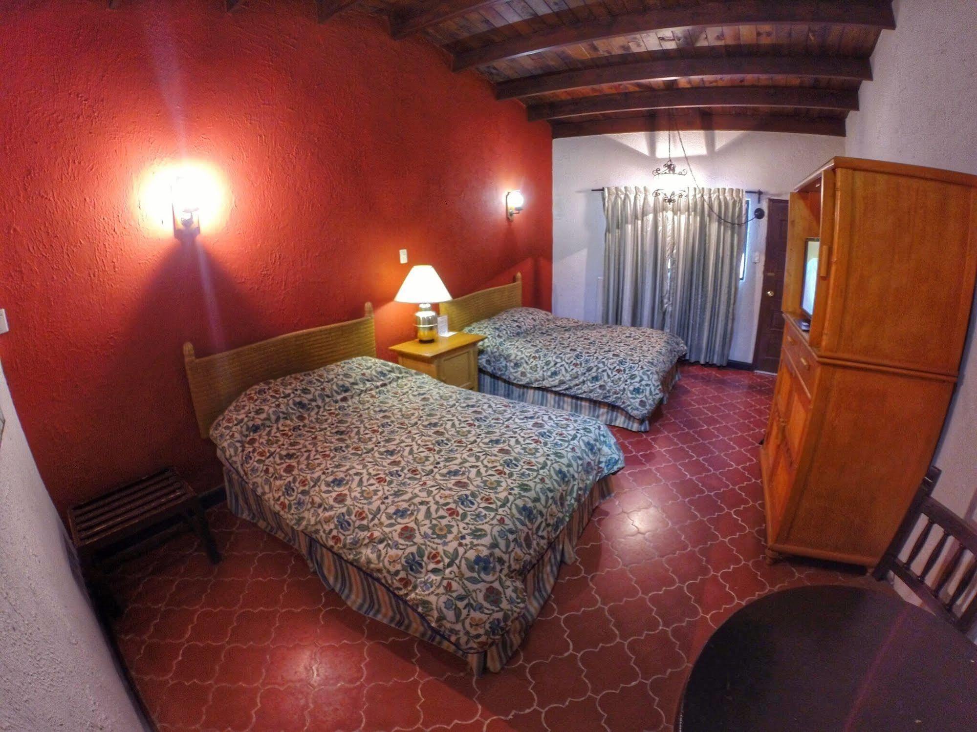 Hotel Parador Santa Cruz كريل المظهر الخارجي الصورة
